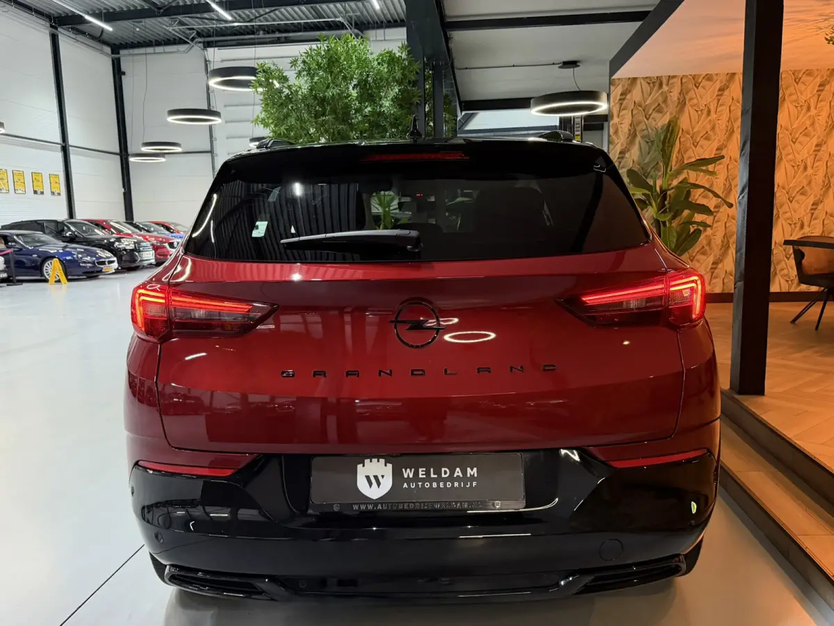 1.6 Turbo Plug-In Hybrid GS Line 224PK Bi-Color|ACC Autopilot|360°|Stoel+Stuurverwarming|Dodehoek|LED|Navi|Rijklaar