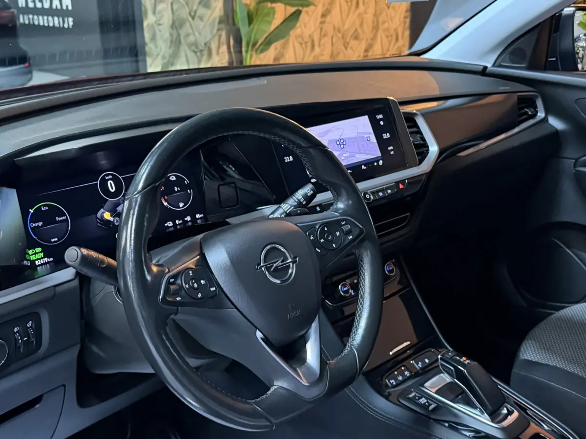 1.6 Turbo Plug-In Hybrid GS Line 224PK Bi-Color|ACC Autopilot|360°|Stoel+Stuurverwarming|Dodehoek|LED|Navi|Rijklaar