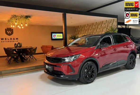 1.6 Turbo Plug-In Hybrid GS Line 224PK Bi-Color|ACC Autopilot|360°|Stoel+Stuurverwarming|Dodehoek|LED|Navi|Rijklaar
