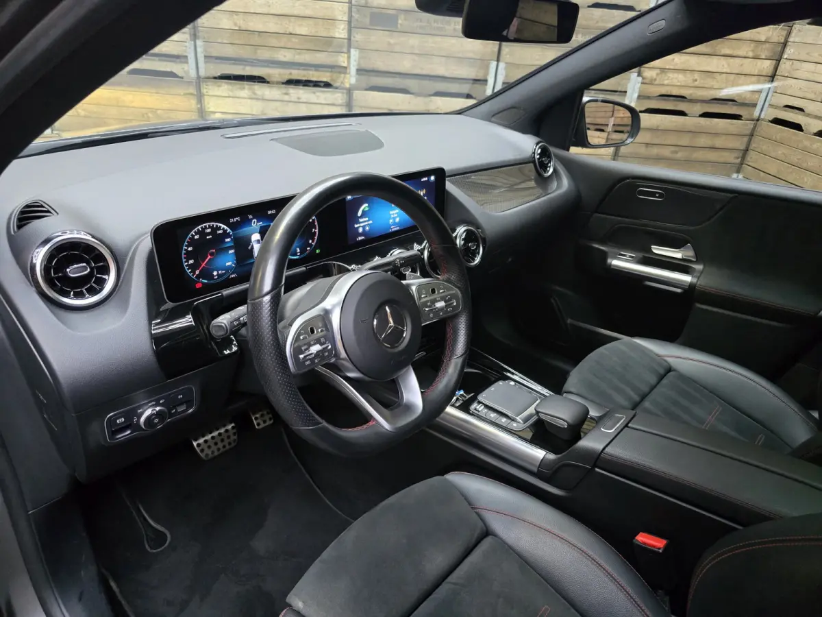 200 Business Solution AMG Pano Navi Camera Trekhaak Clima Cruiise LM