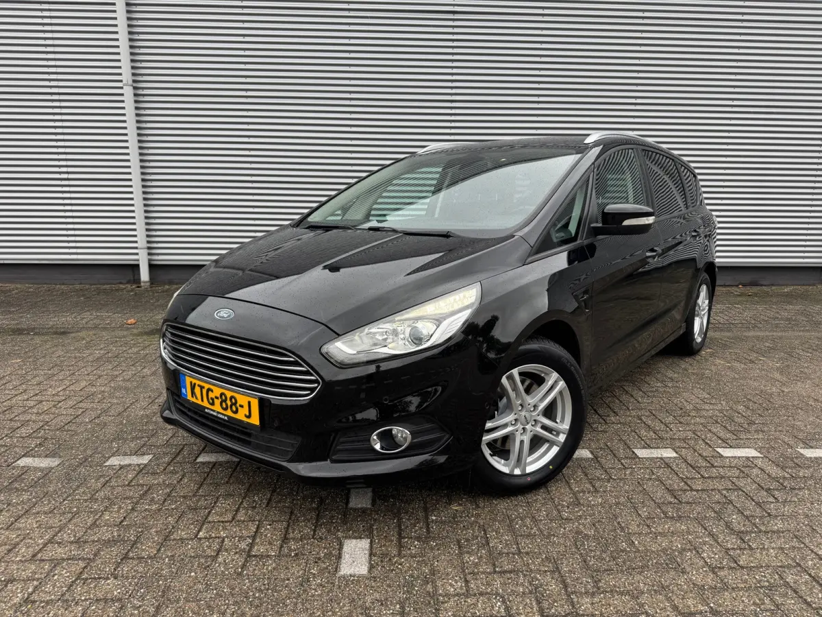Ford S-MAX 2018 Benzine Handgeschakeld leasen