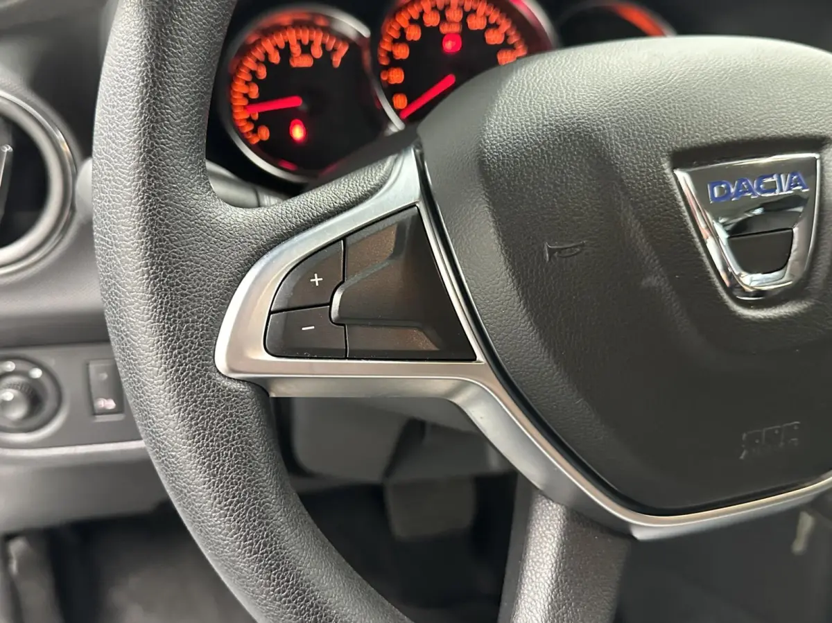 0.9 TCe SL AUTOMAAT TREKHAAK AIRCO NAVI CRUISE 64000 KM.
