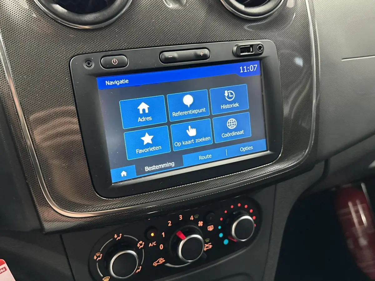 0.9 TCe SL AUTOMAAT TREKHAAK AIRCO NAVI CRUISE 64000 KM.