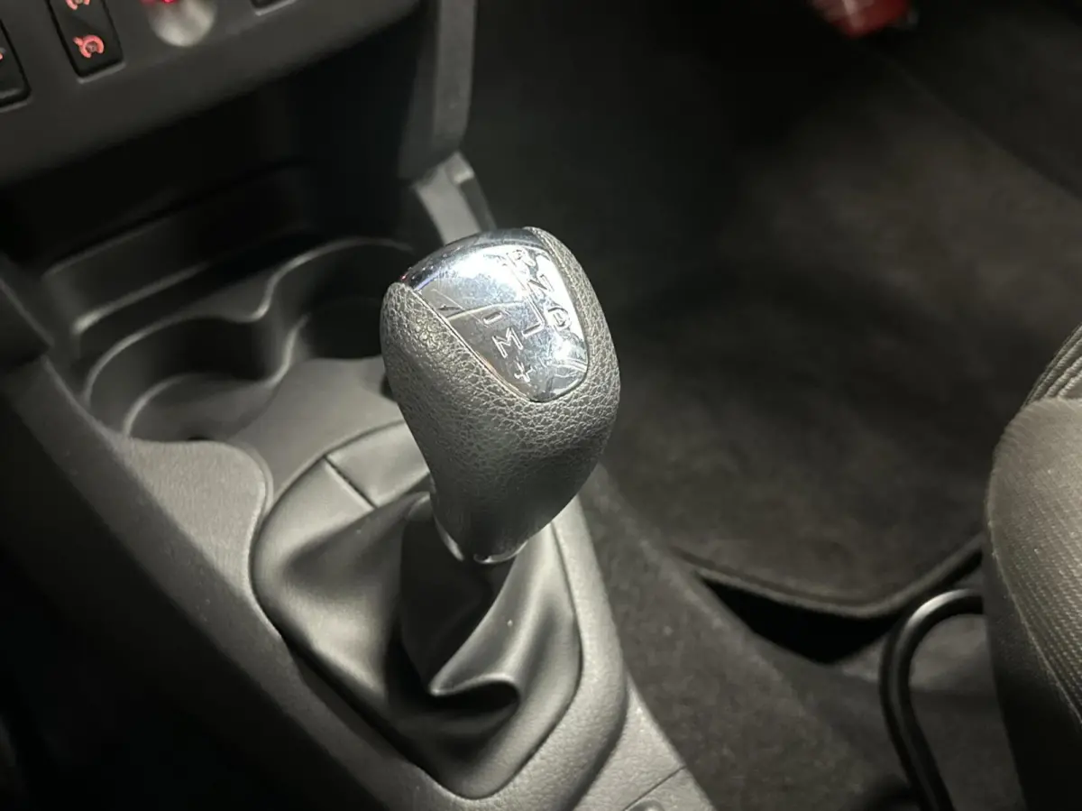 0.9 TCe SL AUTOMAAT TREKHAAK AIRCO NAVI CRUISE 64000 KM.