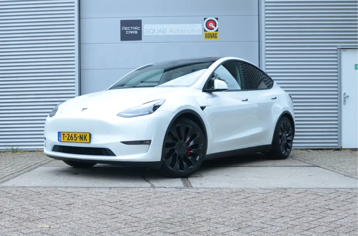 Performance AWD 75 kWh AutoPilot3.0 Ryzen