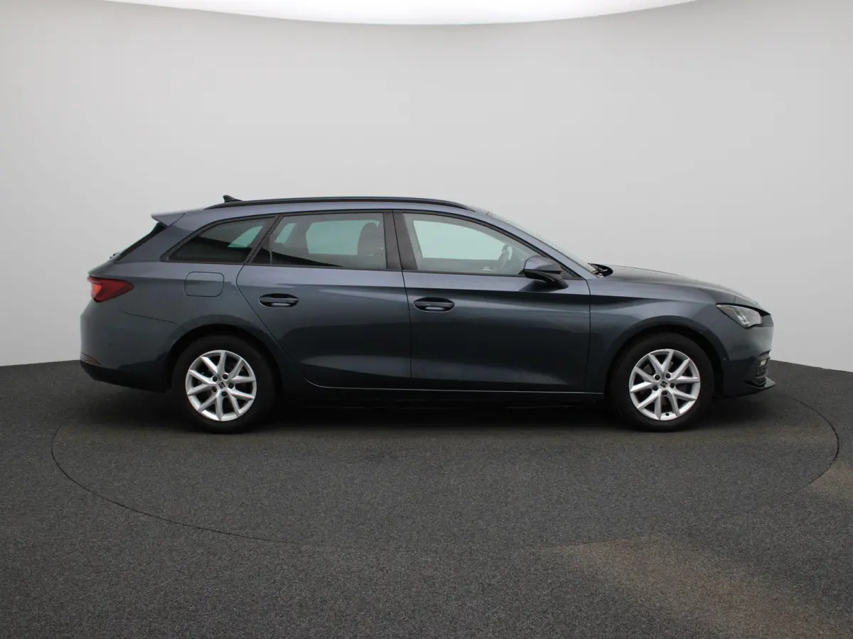 1.5 TSI Style Business Intense | Apple Carplay / Android Auto | Climate Control | Parkeersensoren | Achteruitrijcamera | Trekhaak |