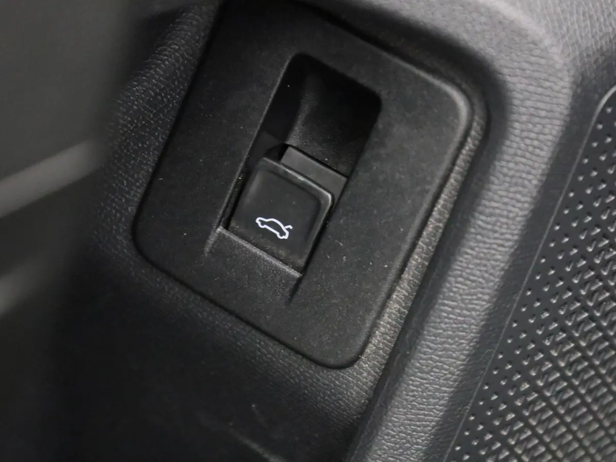 1.5 TSI Style Business Intense | Apple Carplay / Android Auto | Climate Control | Parkeersensoren | Achteruitrijcamera | Trekhaak |