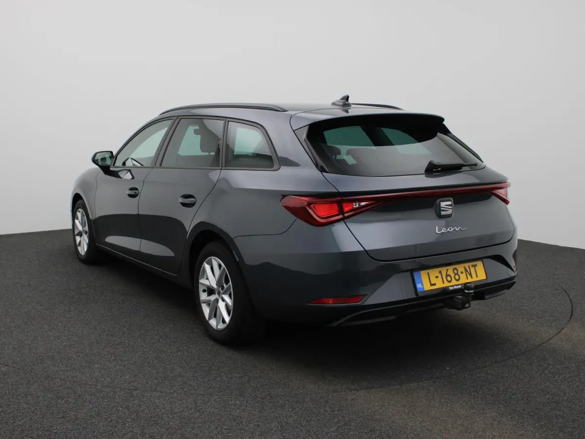1.5 TSI Style Business Intense | Apple Carplay / Android Auto | Climate Control | Parkeersensoren | Achteruitrijcamera | Trekhaak |