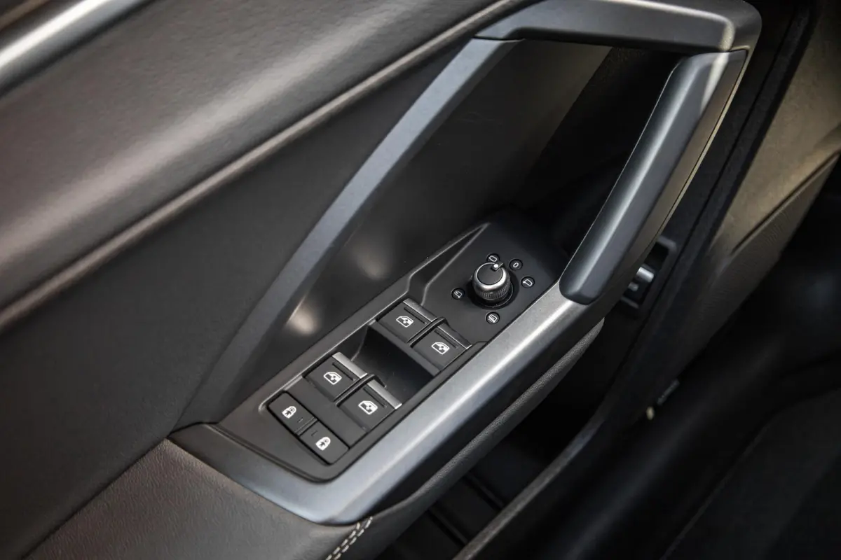 45 TFSIe 245pk S Edition | SoH 96% | Panoramadak | Sonos | Stoelverwarming | Keyless | 20" LMV