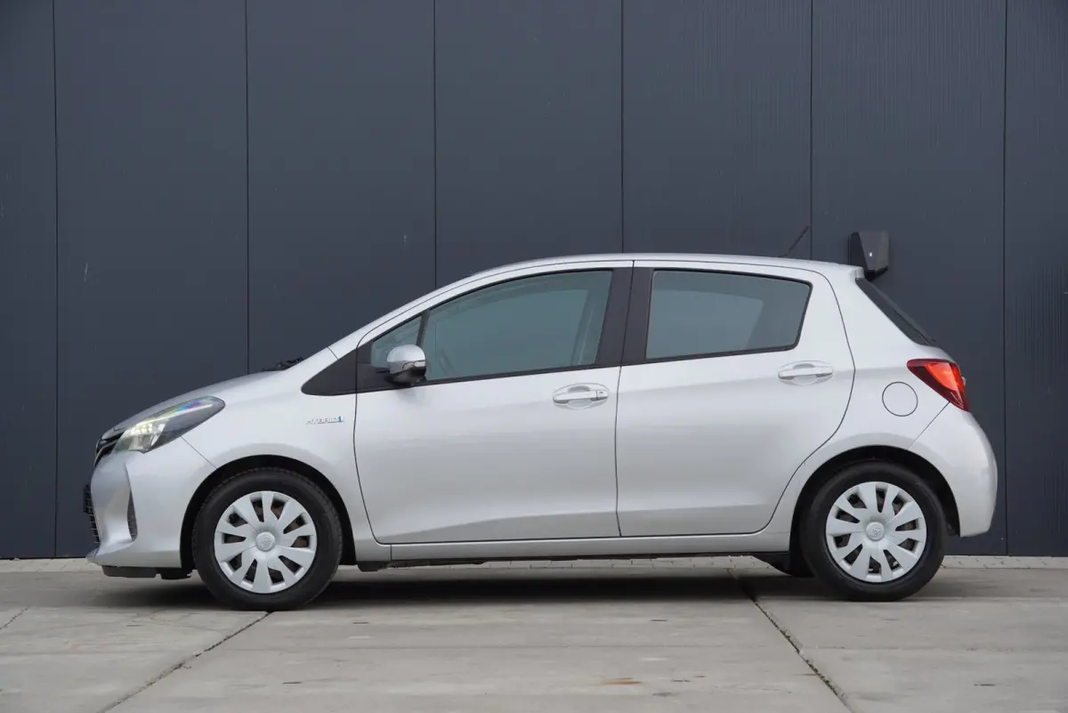 1.5 Hybrid Aspiration 2017 5 Deurs Airco Automaat Scherm Bluetooth Camera