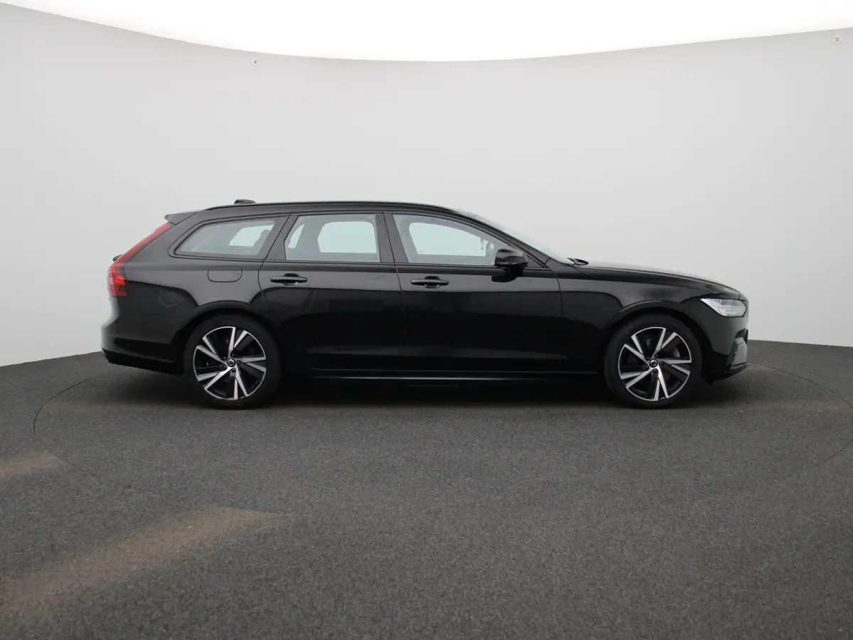T6 PHEV Plus Dark Aut. | Apple Carplay / Android Auto | Stoelverwarming | Harman / Kardon | Stuurverwarming | Parkeersensoren | Achteruitrijcamera |