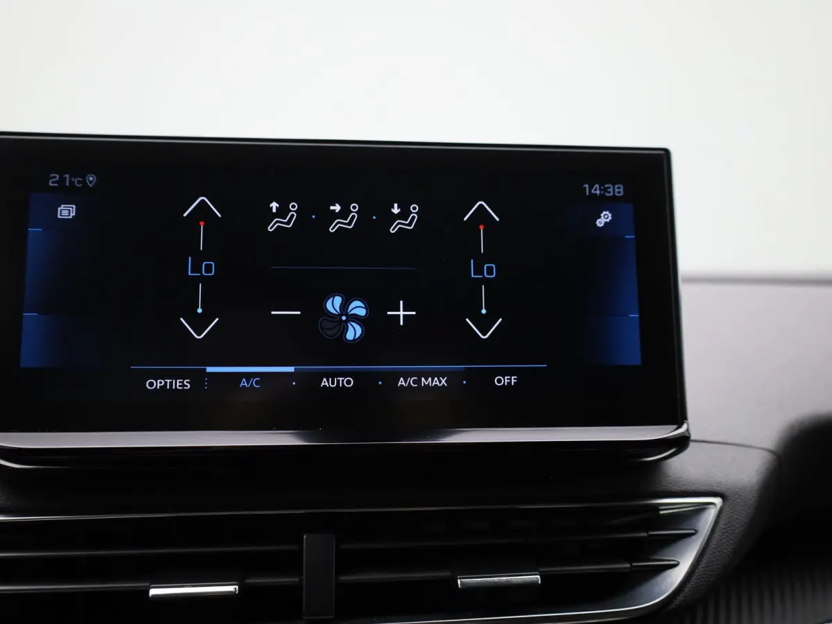 1.2 PureTech 96kW S&S Allure | Climate Control | Stoelverwarming | Achteruitrijcamera | Parkeersensoren |