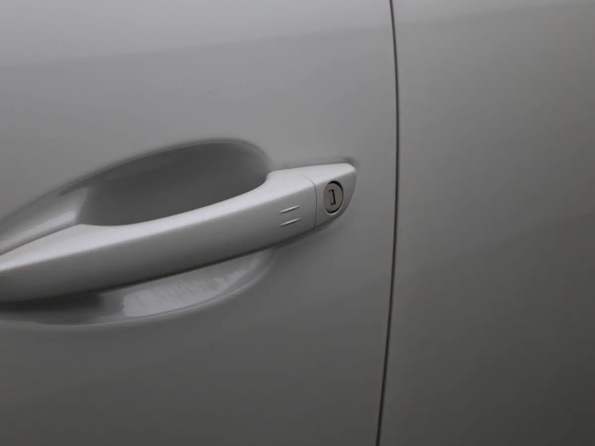 1.2 PureTech 96kW S&S Allure | Climate Control | Stoelverwarming | Achteruitrijcamera | Parkeersensoren |