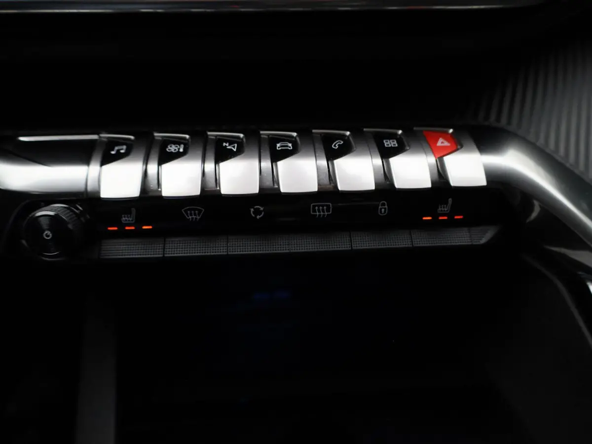 1.2 PureTech 96kW S&S Allure | Climate Control | Stoelverwarming | Achteruitrijcamera | Parkeersensoren |