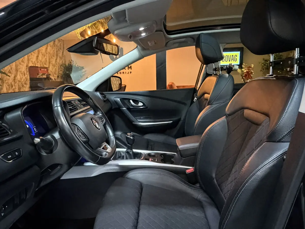 1.3 TCe Intens Garantie|1e Eig|Dealer Onderhouden|Pano|Leder|LED|Camera|Keyless|Park Assist|Black Optic|Rijklaar