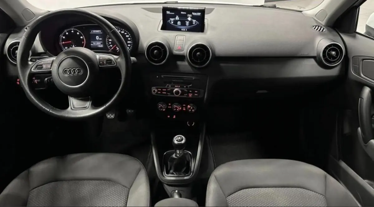 1.0 TFSI Sport Pro S Line LED ECC CRUISE LM.