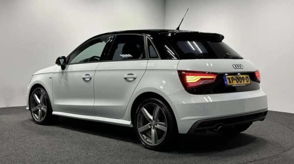 1.0 TFSI Sport Pro S Line LED ECC CRUISE LM.