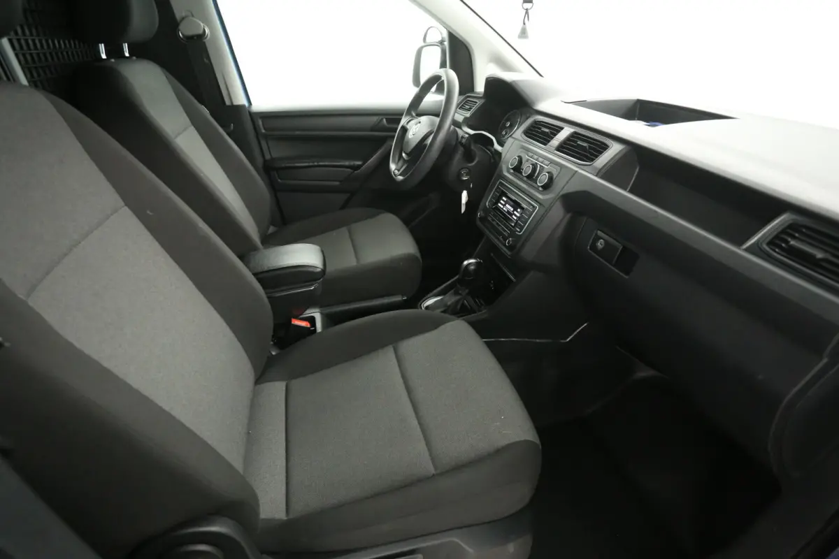 1.6 TDI 102PK | Automaat | Airco | Cruise | Trekhaak | Parkeersens. | 2xSchuifdeur