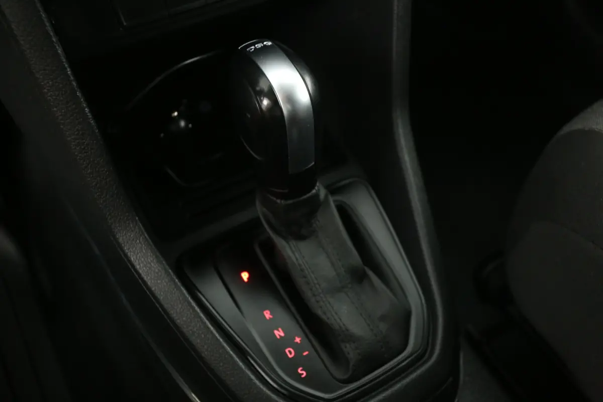 1.6 TDI 102PK | Automaat | Airco | Cruise | Trekhaak | Parkeersens. | 2xSchuifdeur