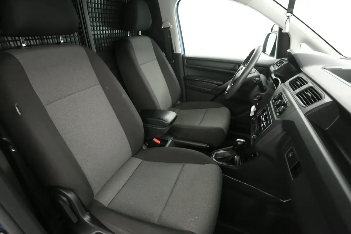 1.6 TDI 102PK | Automaat | Airco | Cruise | Trekhaak | Parkeersens. | 2xSchuifdeur