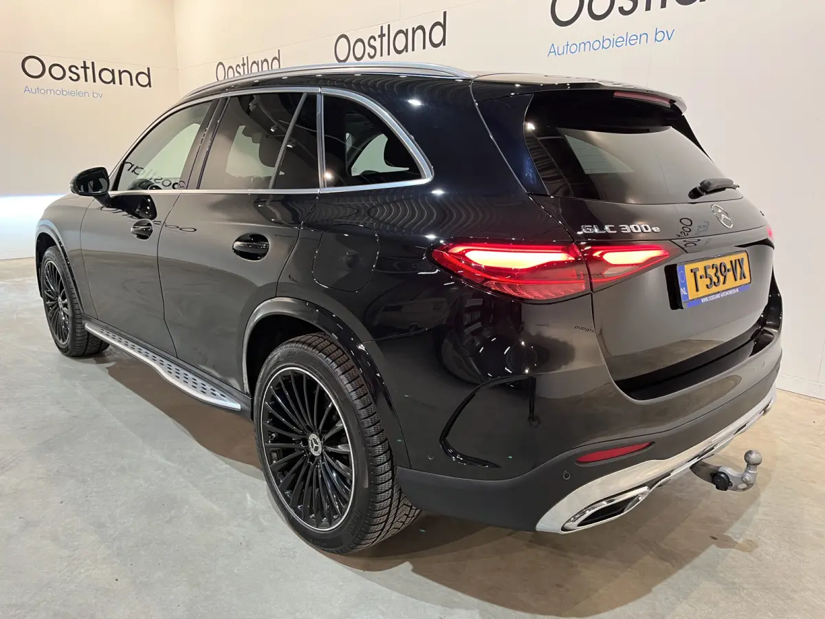 4MATIC AMG Line / Pano. Schuifdak / 360 Camera / 20" LMV / Trekhaak Elek. / LED / Digital Light / BTW-auto !!