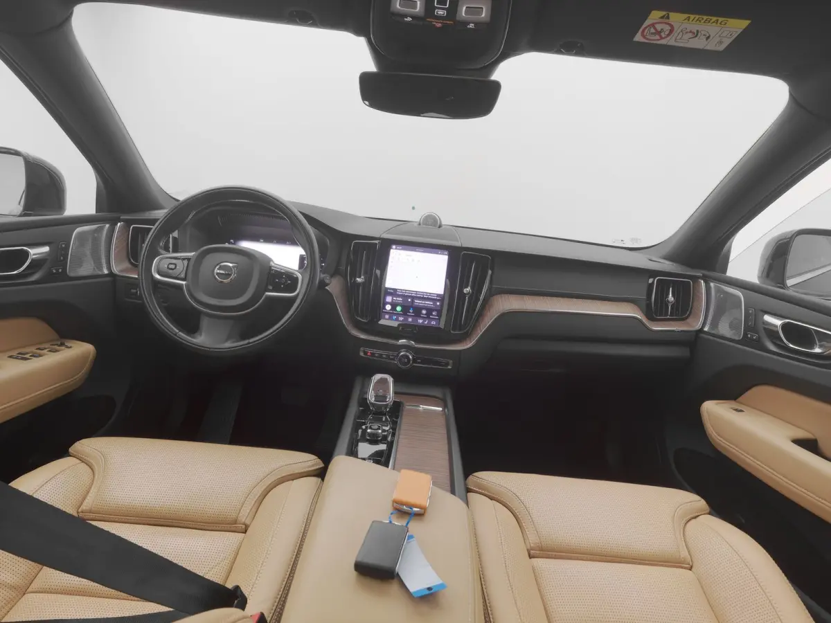 2.0 T8 Plug-in hybrid AWD Inscription | PANO | ADAPTIVE | B&W | LUCHTVERING | STOEL- EN STUURVERW.