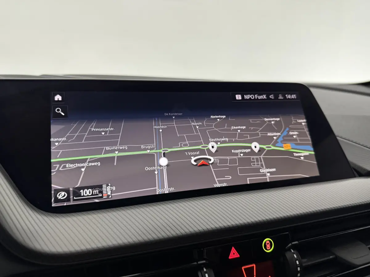 118i M-Sport | Pano | Virtual | Sfeer | Camera | Carplay | LED | Parkeersens.