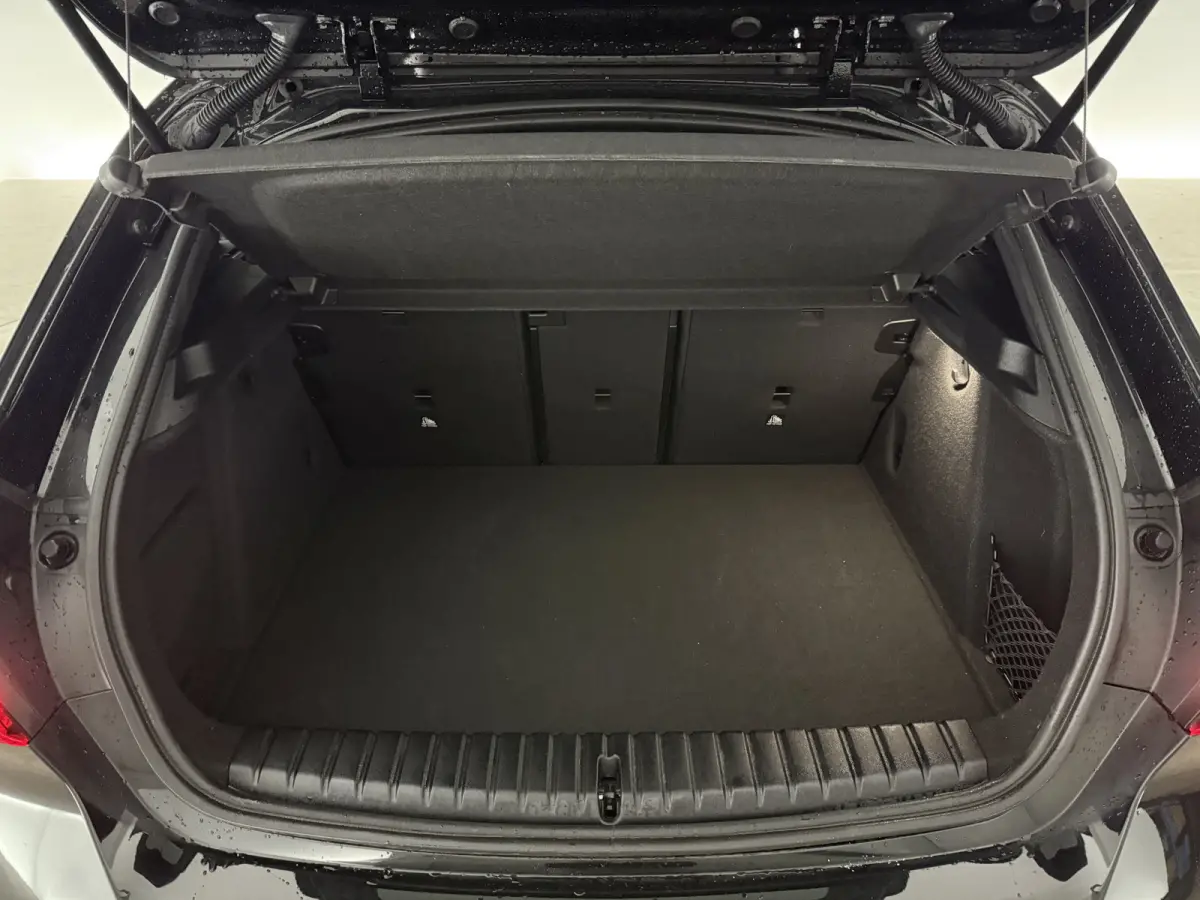 118i M-Sport | Pano | Virtual | Sfeer | Camera | Carplay | LED | Parkeersens.