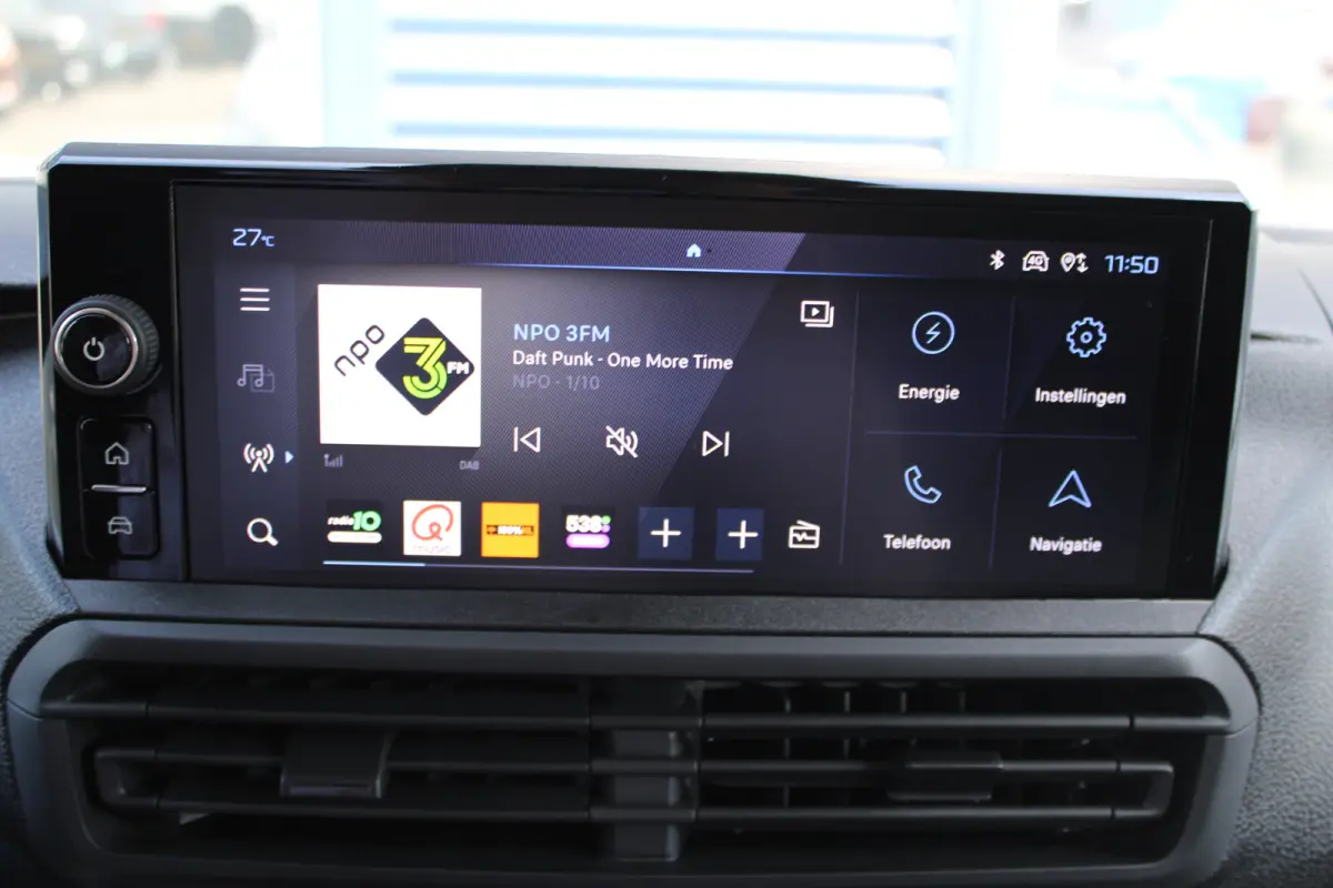 L3 75 kWh | 8 JAAR GARANTIE | CAMERA | NAVI | DRAADLOOS CARPLAY | COMFORT WAND |