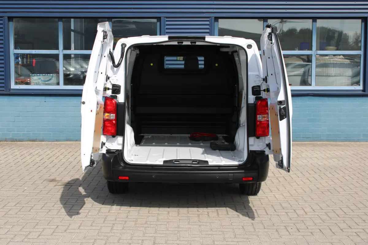 L3 75 kWh | 8 JAAR GARANTIE | CAMERA | NAVI | DRAADLOOS CARPLAY | COMFORT WAND |