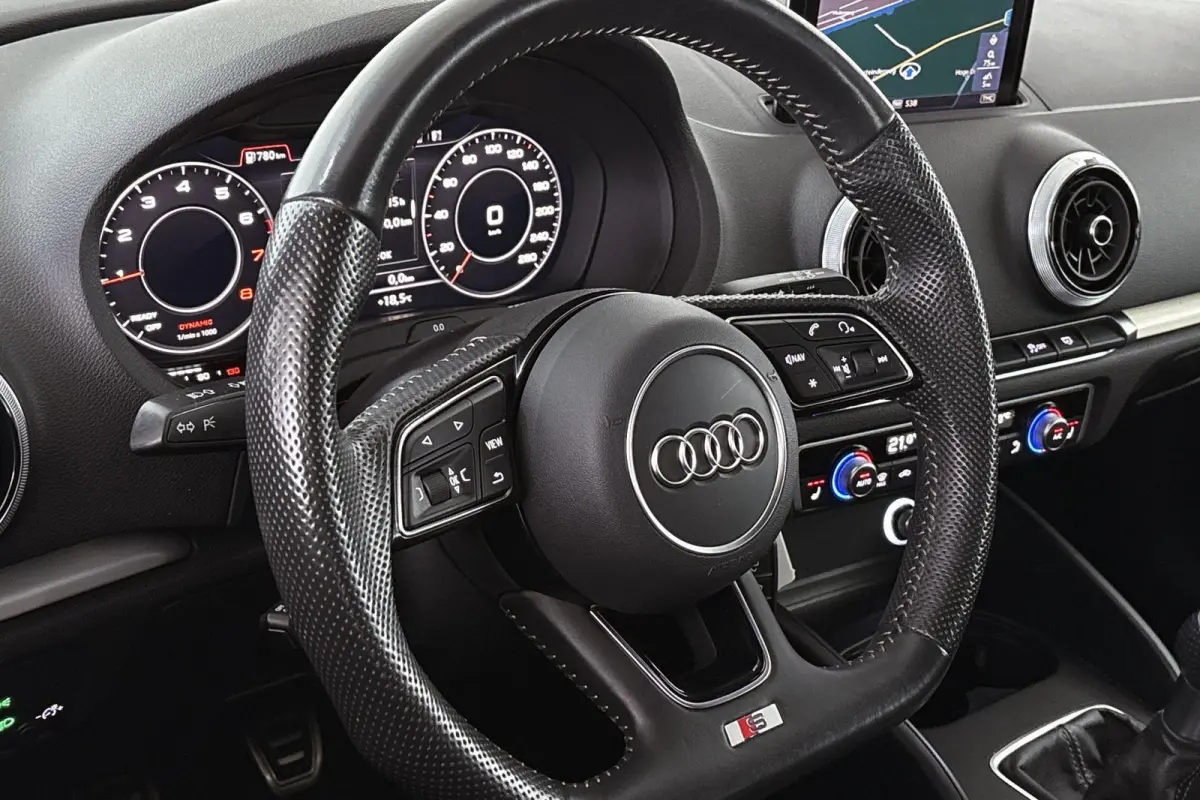 30 TFSI Advance Sport S-Line Trekhaak Stoelverwarming Navi Virtual
