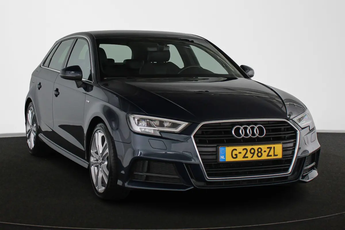 30 TFSI Advance Sport S-Line Trekhaak Stoelverwarming Navi Virtual