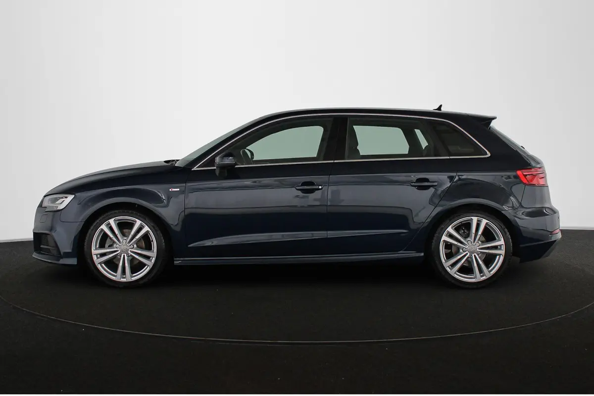 30 TFSI Advance Sport S-Line Trekhaak Stoelverwarming Navi Virtual