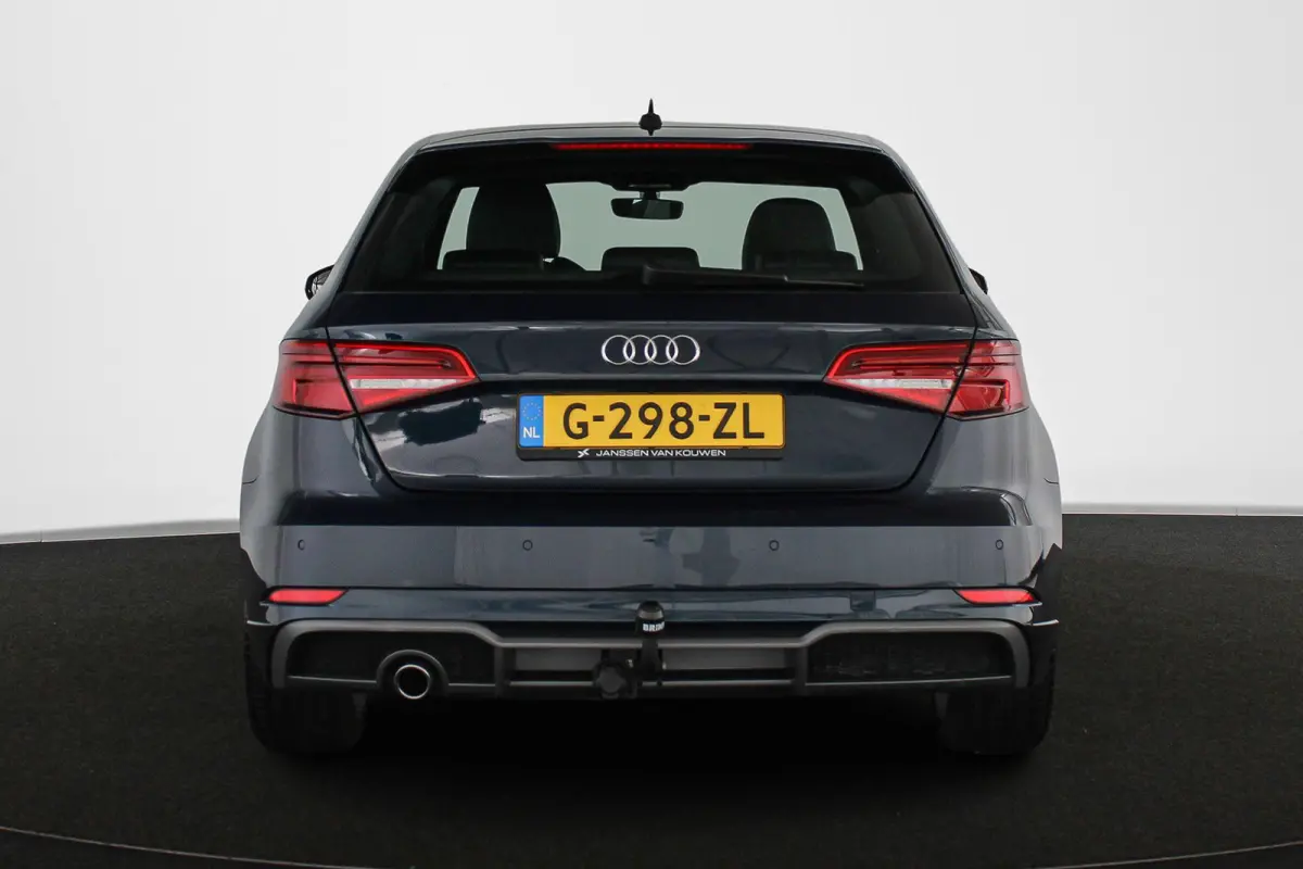 30 TFSI Advance Sport S-Line Trekhaak Stoelverwarming Navi Virtual