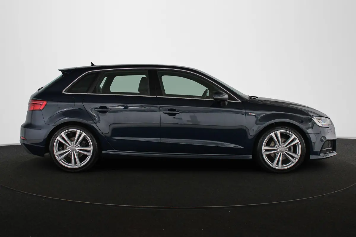 30 TFSI Advance Sport S-Line Trekhaak Stoelverwarming Navi Virtual