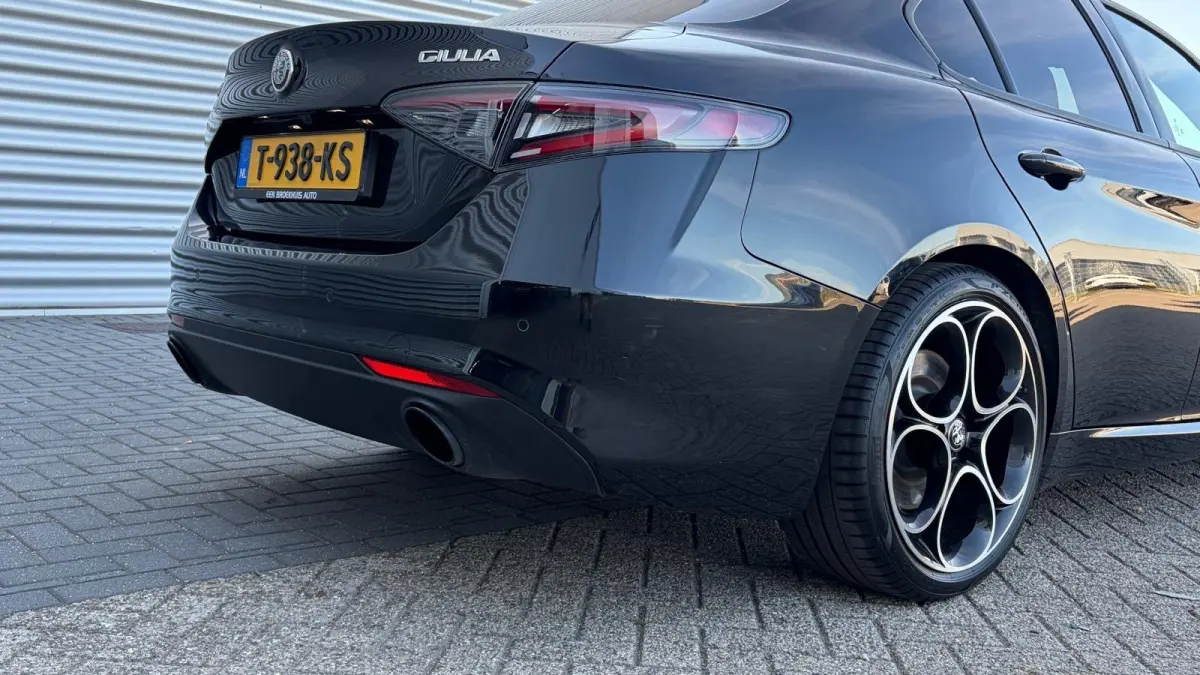 2.0 TURBO 280PK AWD SPRINT NAVI / LEDER / FULL-LED / KEYLESS / 19" LMV / CAMERA / ADAPT. CRUISE / WINTERPAKKET !!