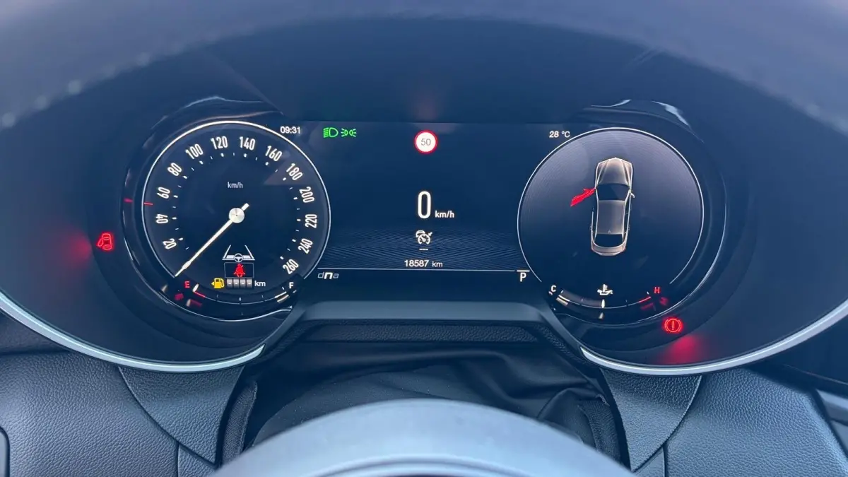 2.0 TURBO 280PK AWD SPRINT NAVI / LEDER / FULL-LED / KEYLESS / 19" LMV / CAMERA / ADAPT. CRUISE / WINTERPAKKET !!