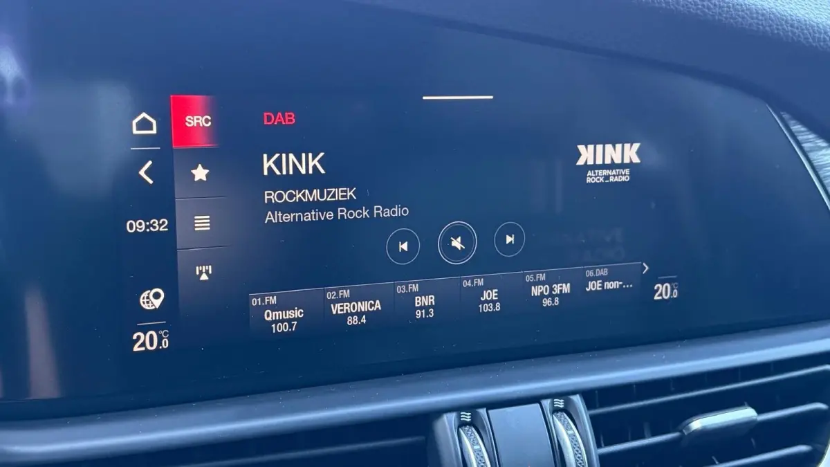 2.0 TURBO 280PK AWD SPRINT NAVI / LEDER / FULL-LED / KEYLESS / 19" LMV / CAMERA / ADAPT. CRUISE / WINTERPAKKET !!