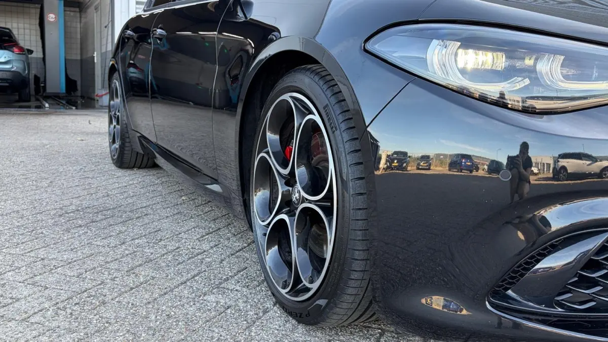 2.0 TURBO 280PK AWD SPRINT NAVI / LEDER / FULL-LED / KEYLESS / 19" LMV / CAMERA / ADAPT. CRUISE / WINTERPAKKET !!