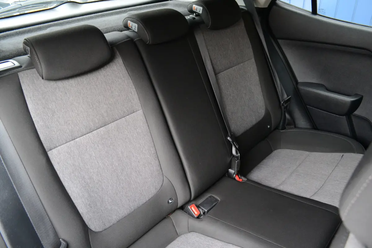 1.0 T-GDi DynamicLine | Camera | Carplay/Android Auto | Navigatie | DAB