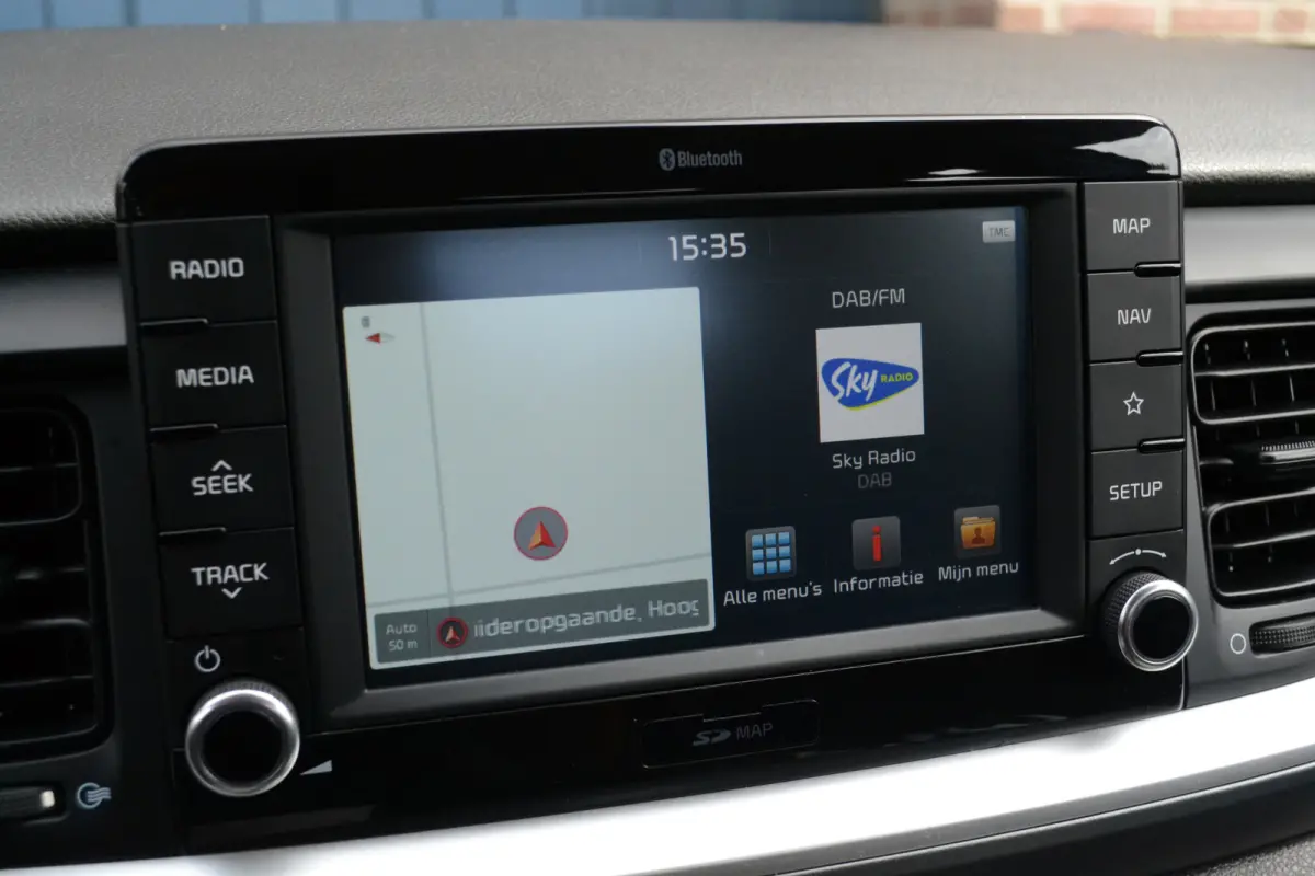 1.0 T-GDi DynamicLine | Camera | Carplay/Android Auto | Navigatie | DAB