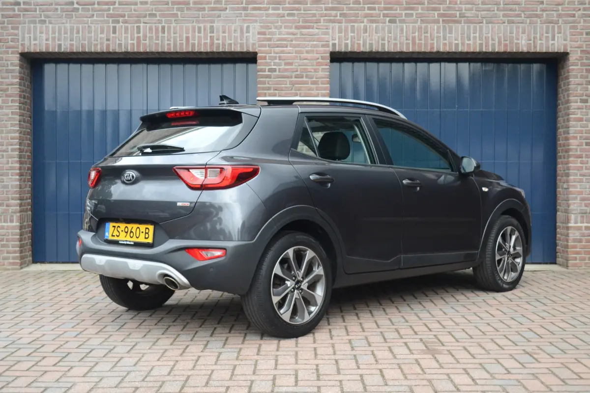 1.0 T-GDi DynamicLine | Camera | Carplay/Android Auto | Navigatie | DAB