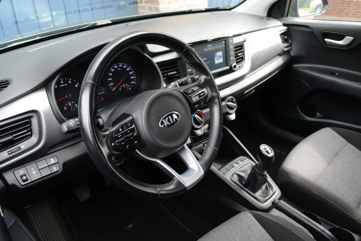 1.0 T-GDi DynamicLine | Camera | Carplay/Android Auto | Navigatie | DAB