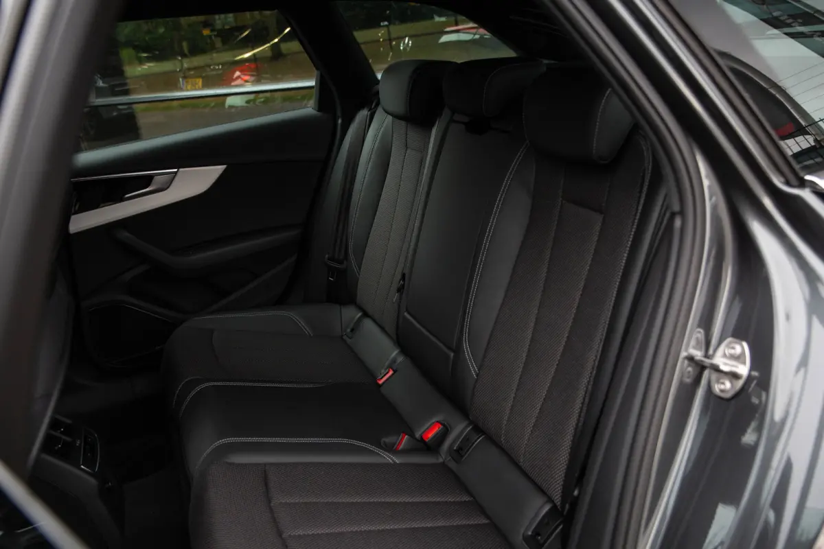 35 TFSI S edition , Trekhaak, B&O, Camera, Sfeerverlichting,