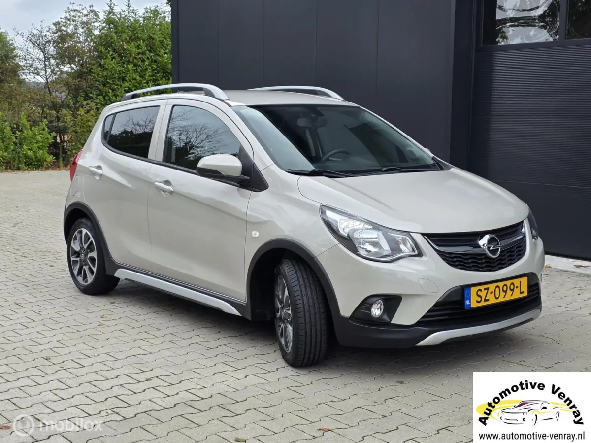 1.0 Online Edition | CarPlay | 68.144 km