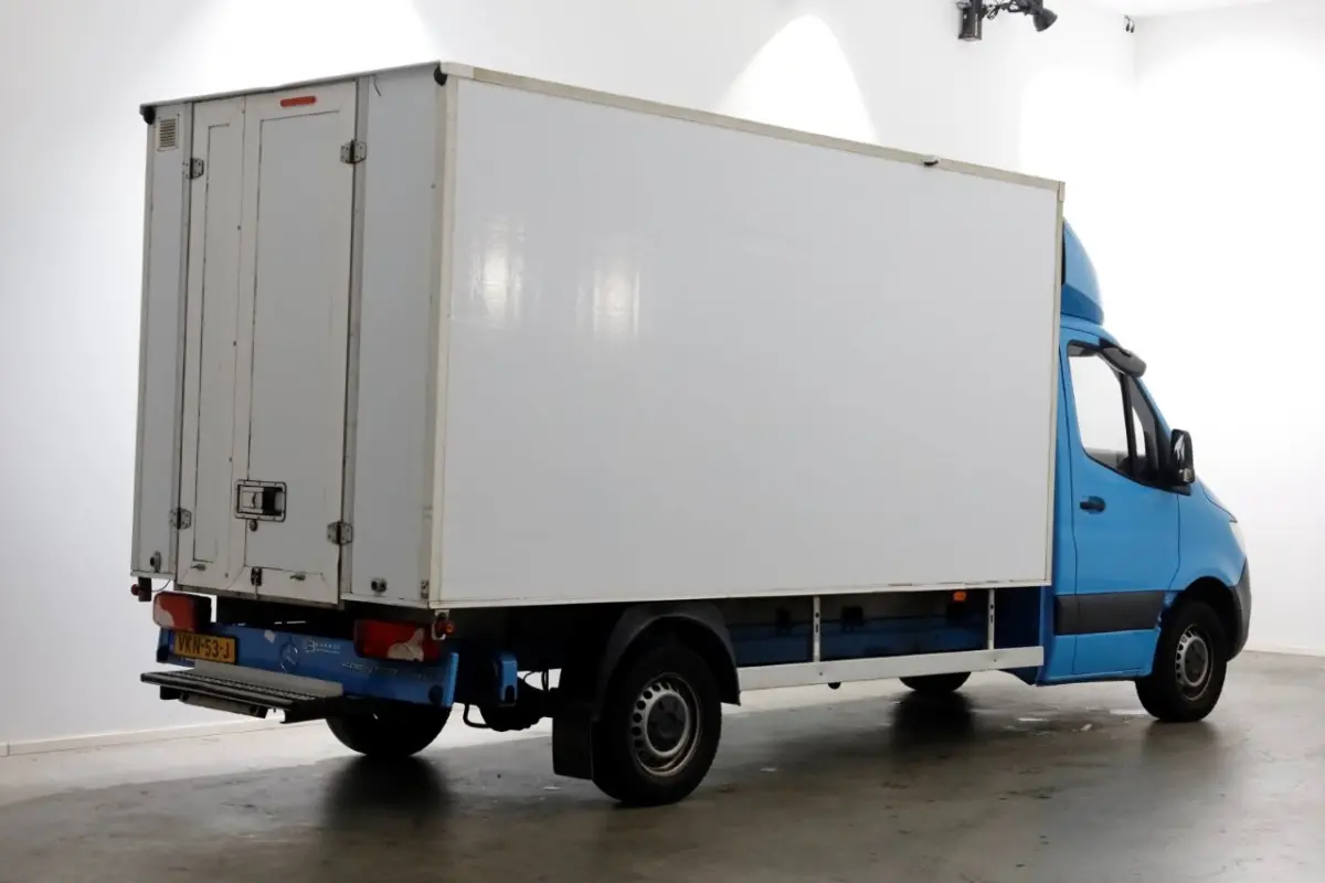 311 CDI 115pk E6 RWD Bakwagen met achterdeuren 2-Persoons 05-2021
