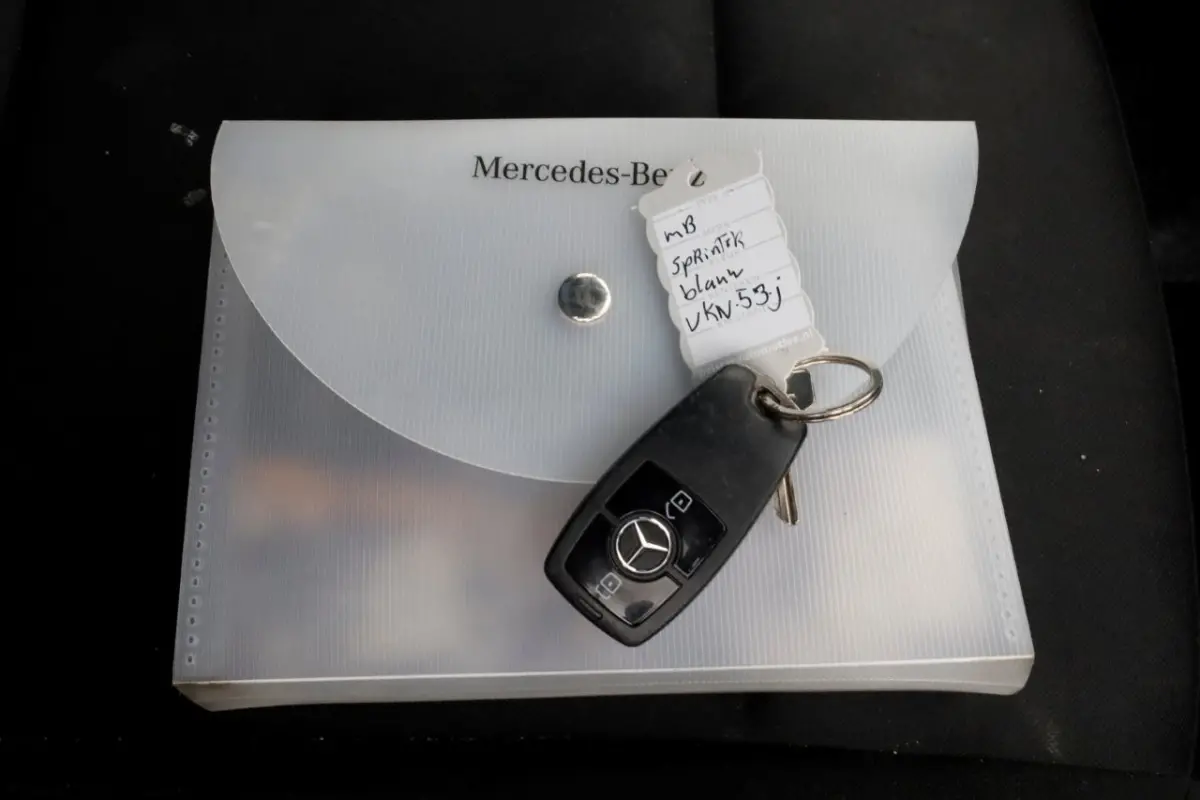 311 CDI 115pk E6 RWD Bakwagen met achterdeuren 2-Persoons 05-2021