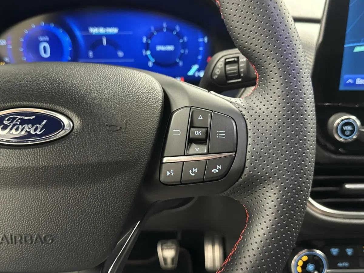 1.0 EcoBoost ST-Line X TREKHAAK CARPLAY NAVI CRUISE ECC LM.