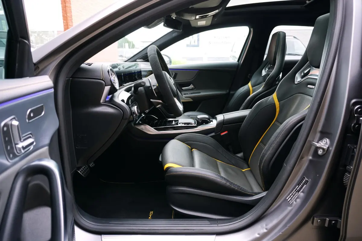 AMG 45 S 4MATIC+ Edition 1 422pk + RECARO / BURMESTER / PANO / 360° / DESIGNO