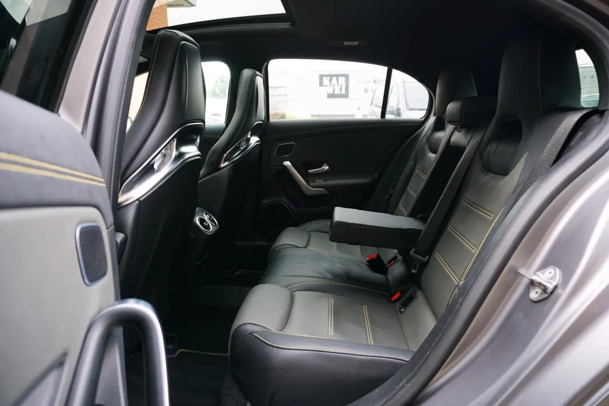 AMG 45 S 4MATIC+ Edition 1 422pk + RECARO / BURMESTER / PANO / 360° / DESIGNO
